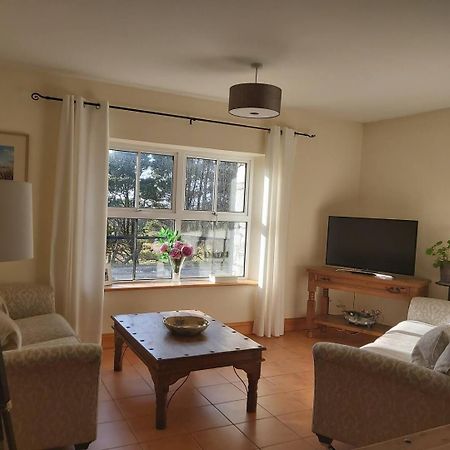 Shanakeever Farm - 2 Bedroom Apartment Clifden Buitenkant foto