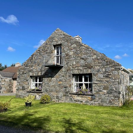 Shanakeever Farm - 2 Bedroom Apartment Clifden Buitenkant foto