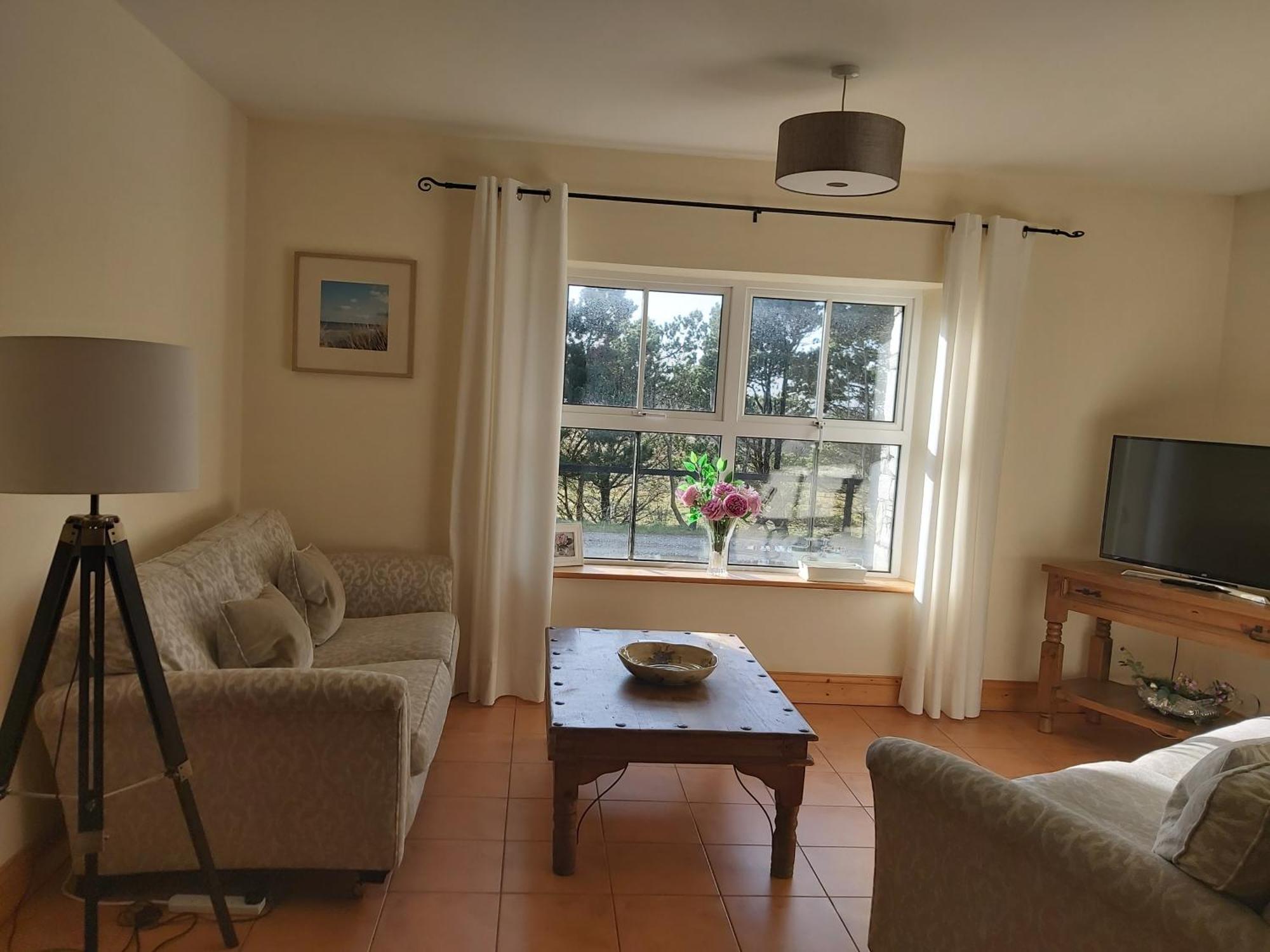Shanakeever Farm - 2 Bedroom Apartment Clifden Kamer foto