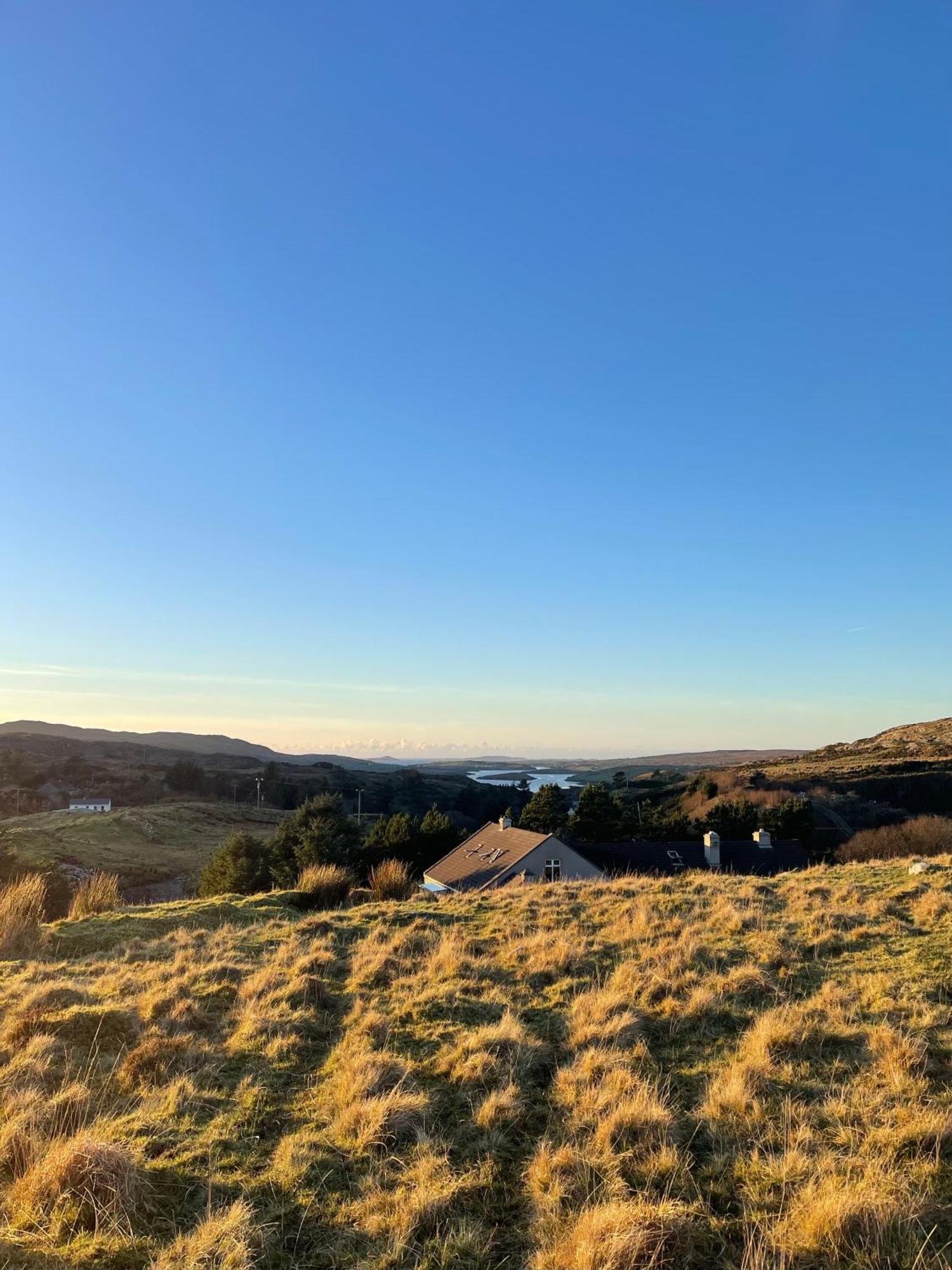 Shanakeever Farm - 2 Bedroom Apartment Clifden Buitenkant foto